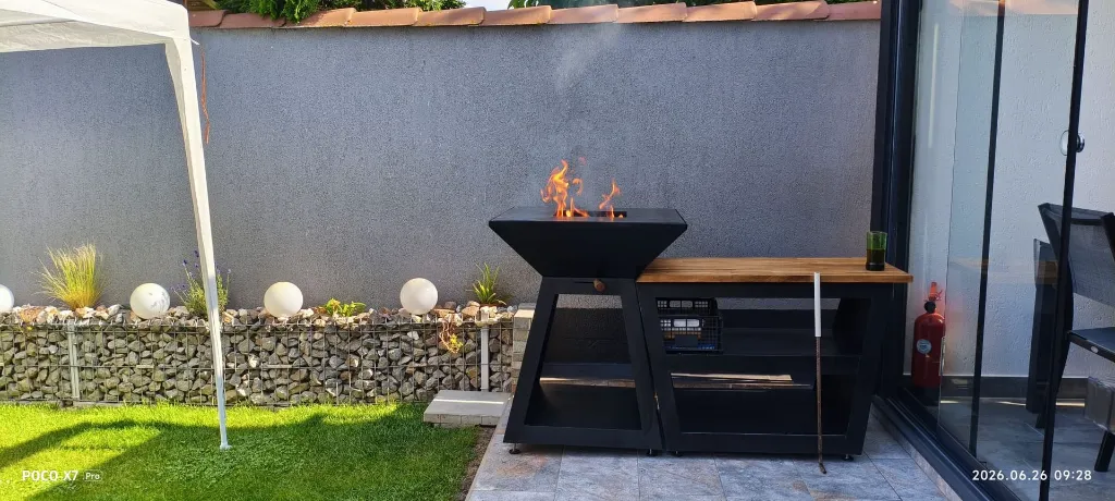 gratar-cu-plita-10-mm-blat-din-lemn-si-spatiu-depozitare-master-chef-grill-plate-14.webp